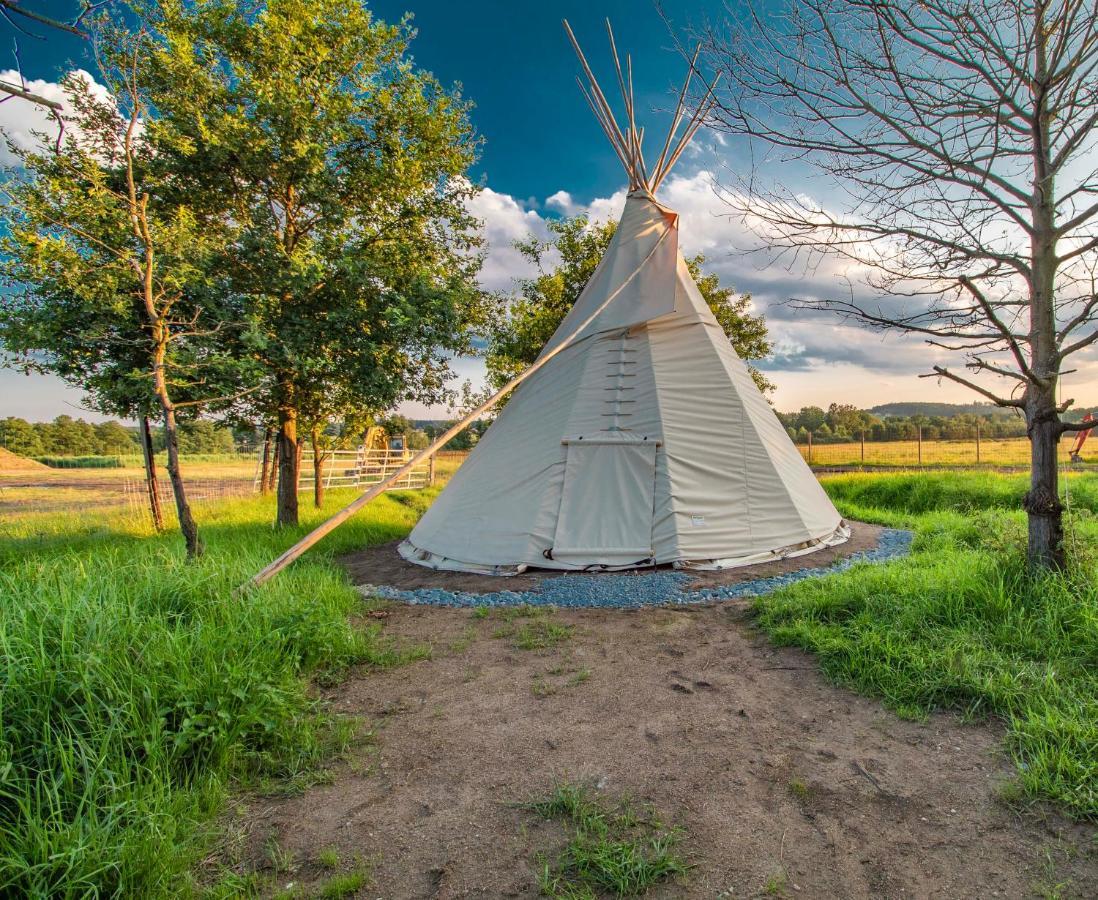 Residence Safari Resort - Teepee Village Borovany  Dış mekan fotoğraf